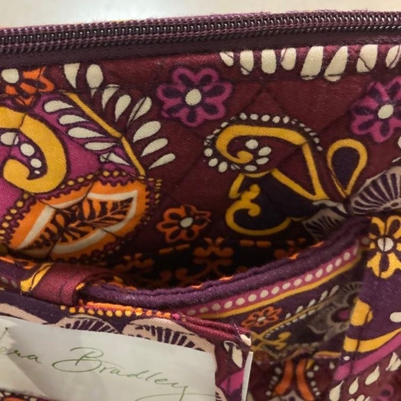 Vera Bradley Lunch Bag **PRICE DROP** - Picture 4 of 6